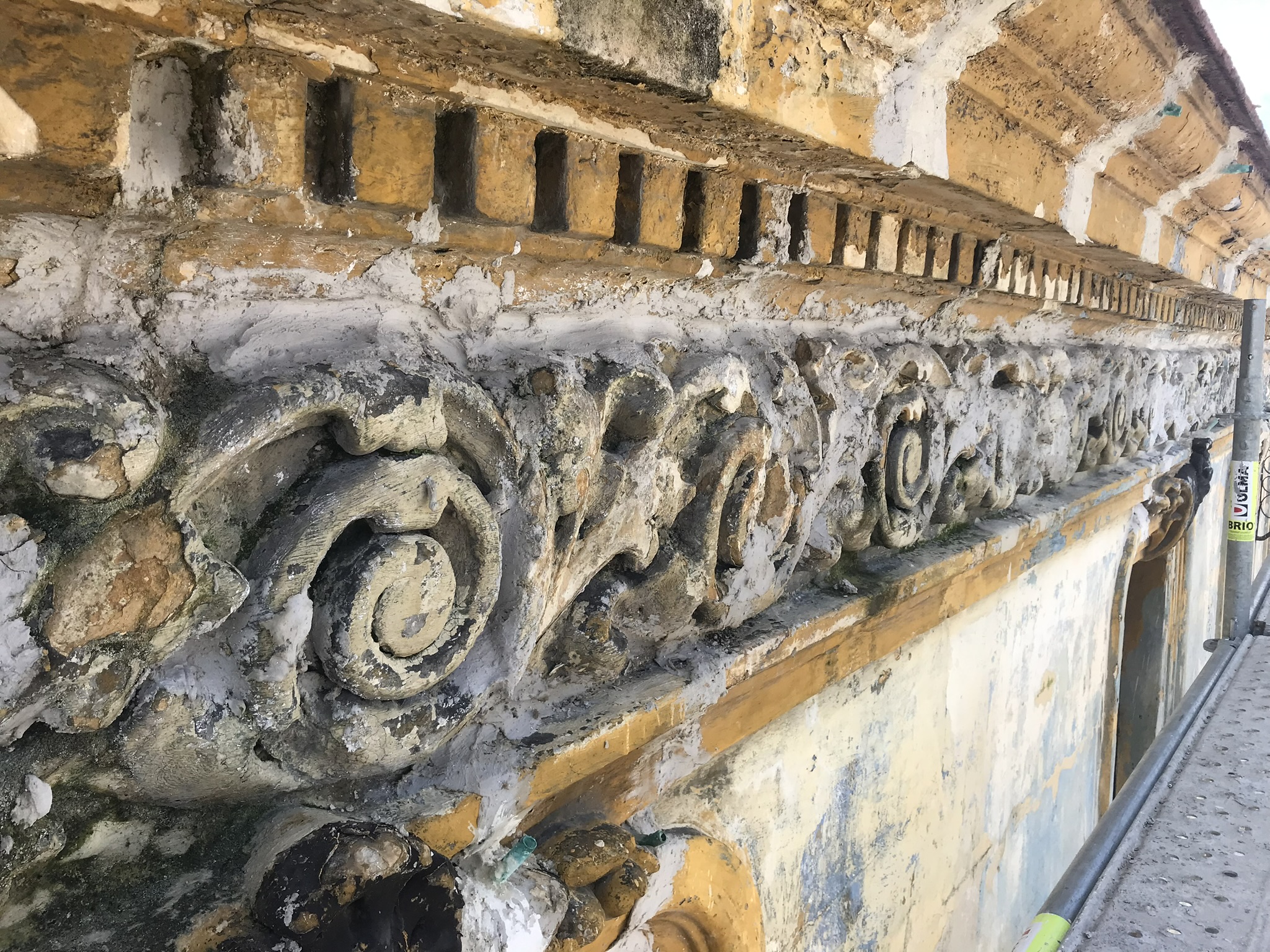 Historic ornament before surface restoration